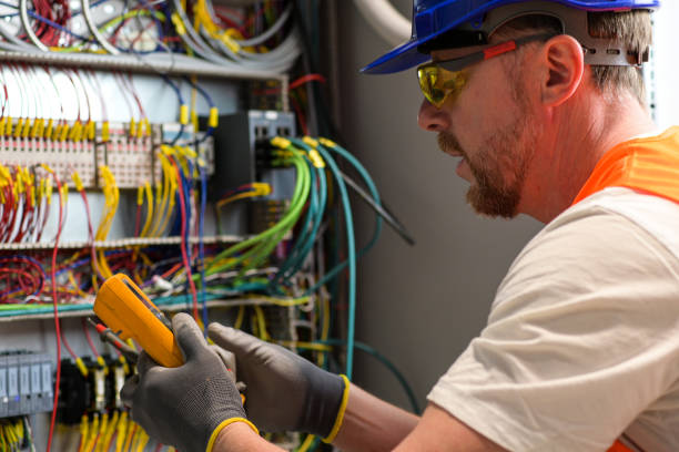 Best 24-Hour Electrician  in Carpentersvle, IL